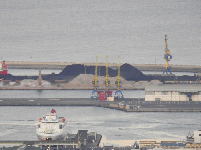 puerto de Beni Enzar